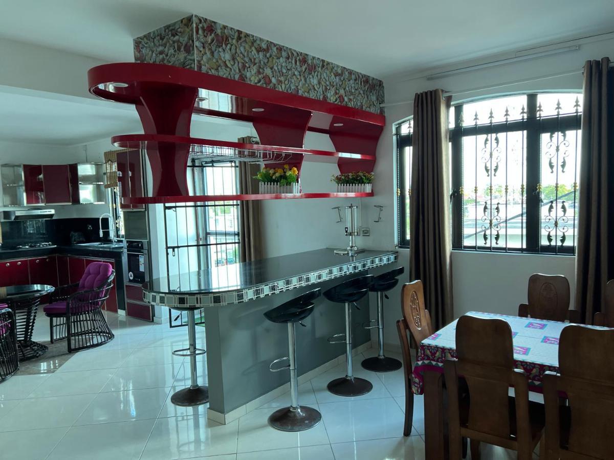 Indira Villa Grand Gaube Extérieur photo